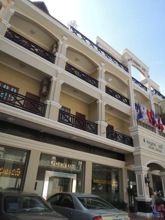 Daly Hotel Kampong Cham Εξωτερικό φωτογραφία