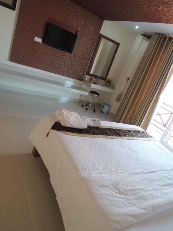 Daly Hotel Kampong Cham Εξωτερικό φωτογραφία
